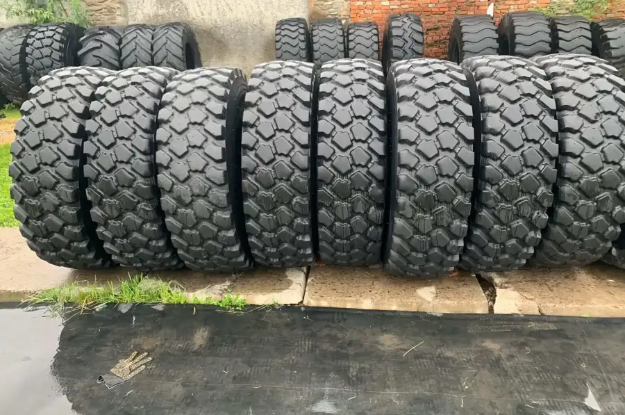 Б/у шина 14.00-R20 Pirelli, Michelin, GoodYear