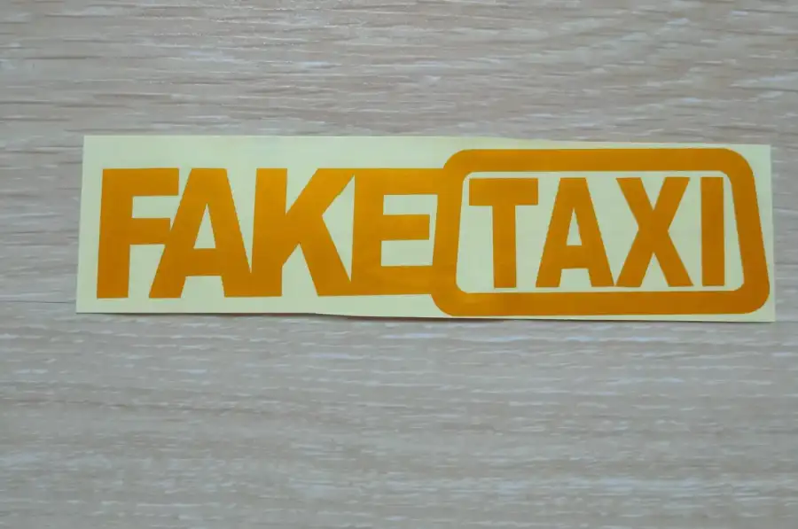 Наклейка FakeTaxi жёлтая светоотражающая на авто-м