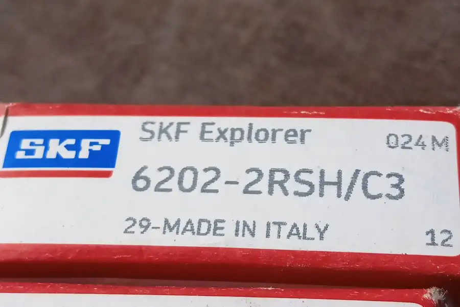 Продам підшипники SKF 6202-2RSH/C3. 200грн