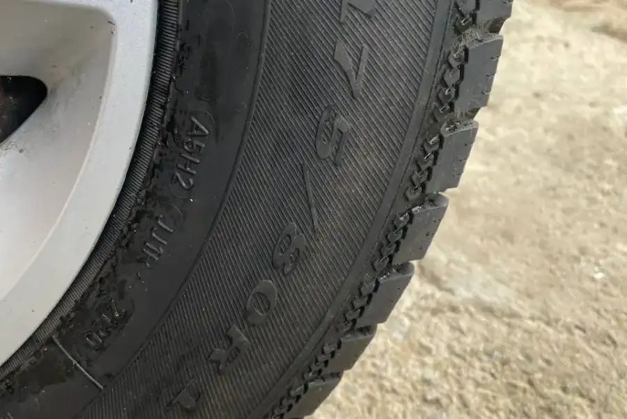 Продається зимова гума з дисками 175/80 R14