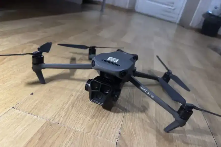 продам  Mavic 3 Pro combo 