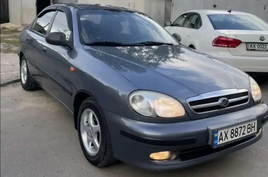 Продам daewoo lanos 2010