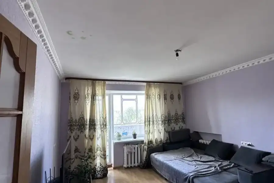 1-к квартира, м.Обухів, вул.Каштанова,24 37000$