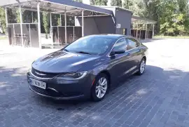 Chrysler 200